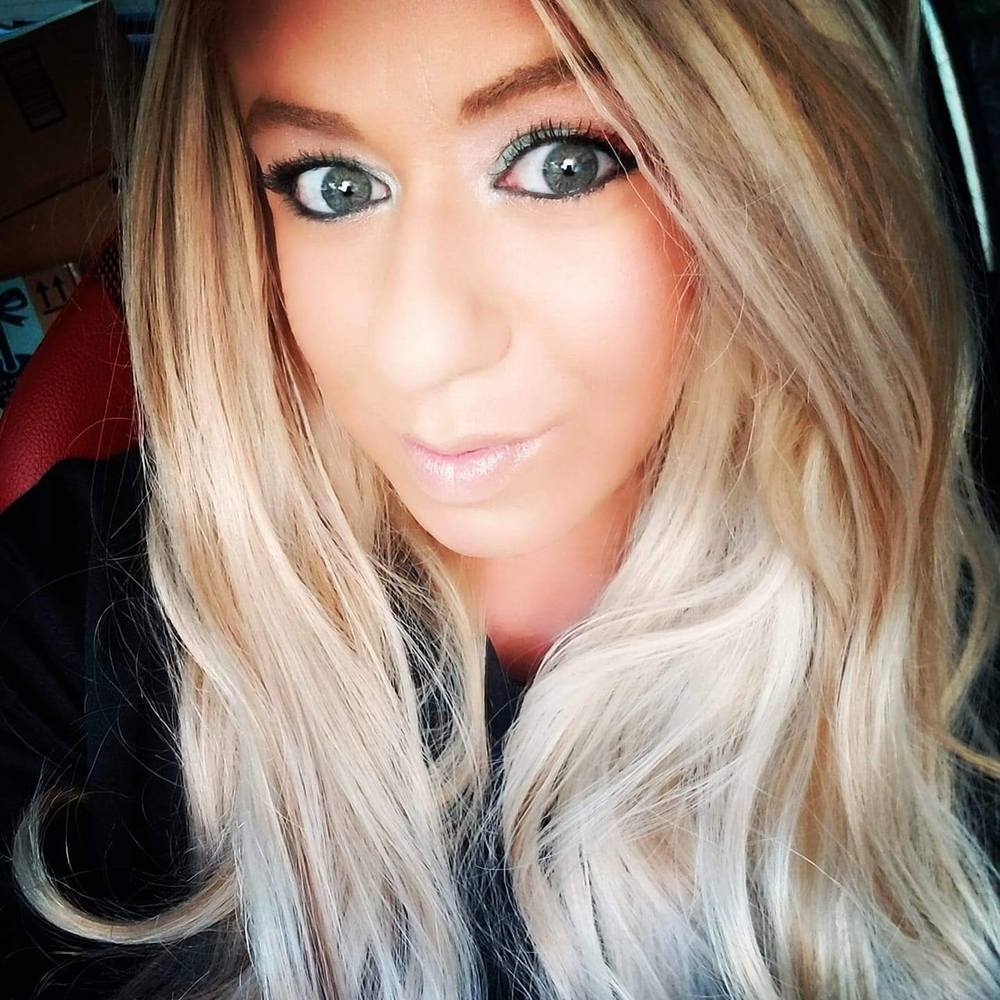 Meet your Posher, Maressa